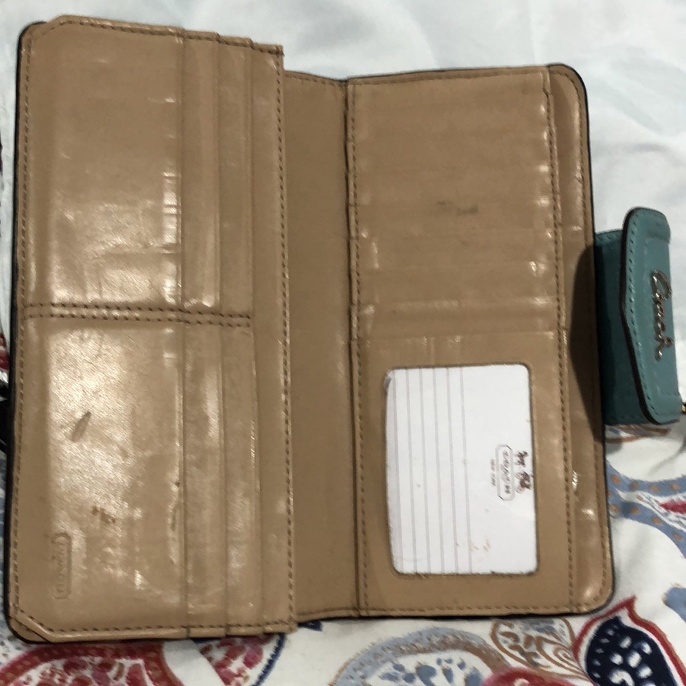 Coach Wallet - Picture 3 of 6